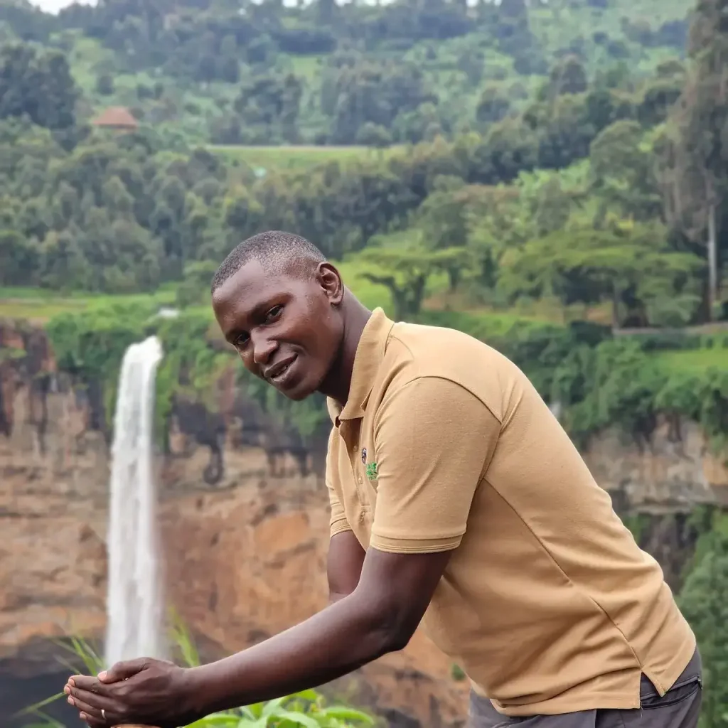 sipi falls safari